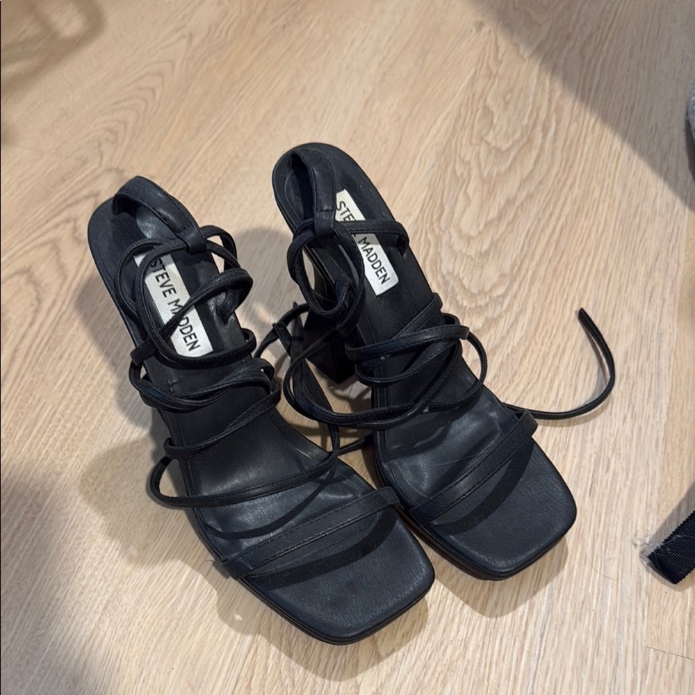 Steve Madden Strappy Black Heeled Sandals